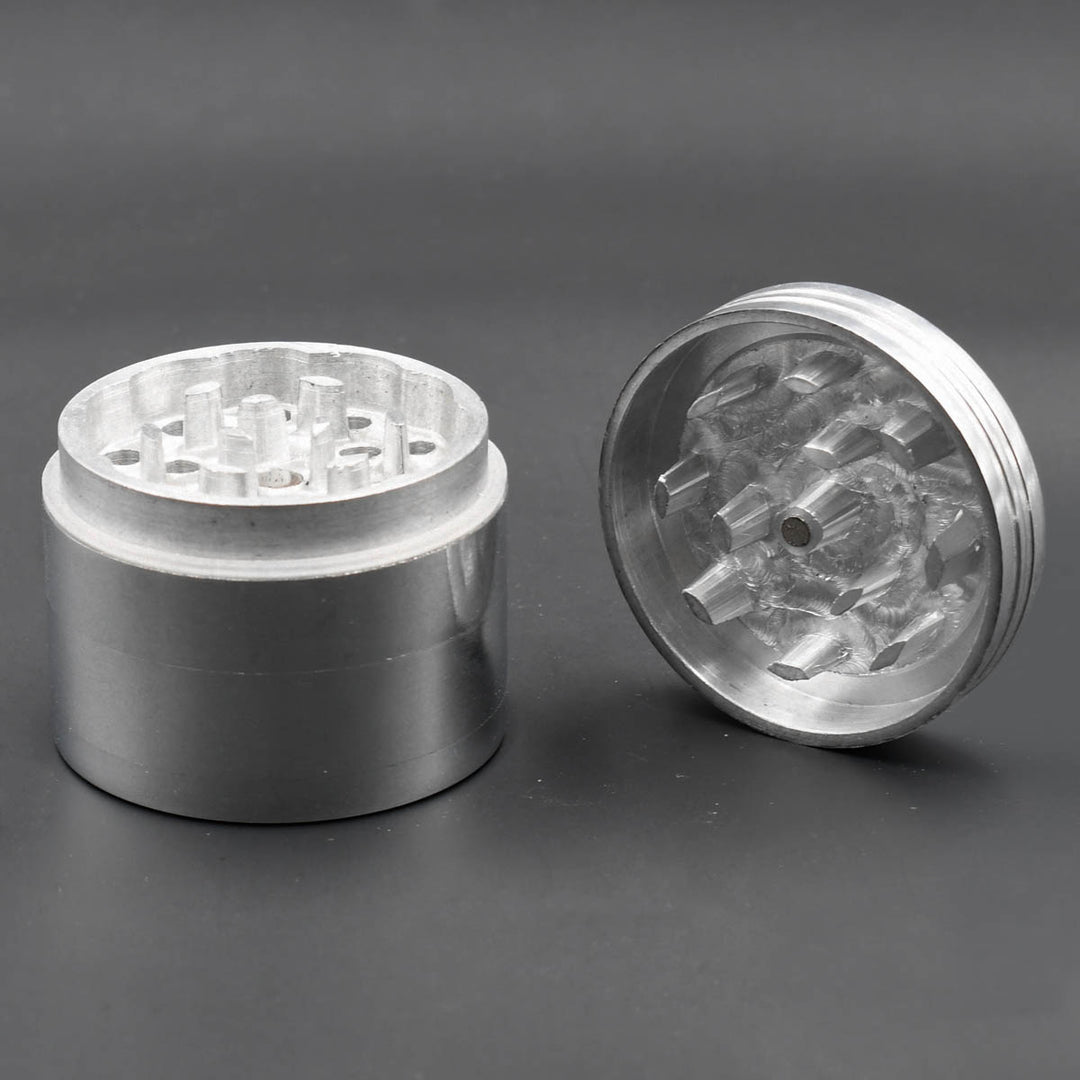 4-Piece Medium Metal Grinders Vape Batt 4-Piece Medium Metal Grinders Vape Batt